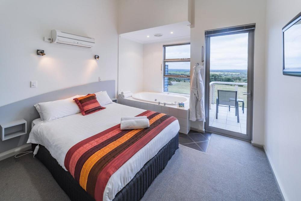 Cosy Corner Sea View Aparthotel 4*